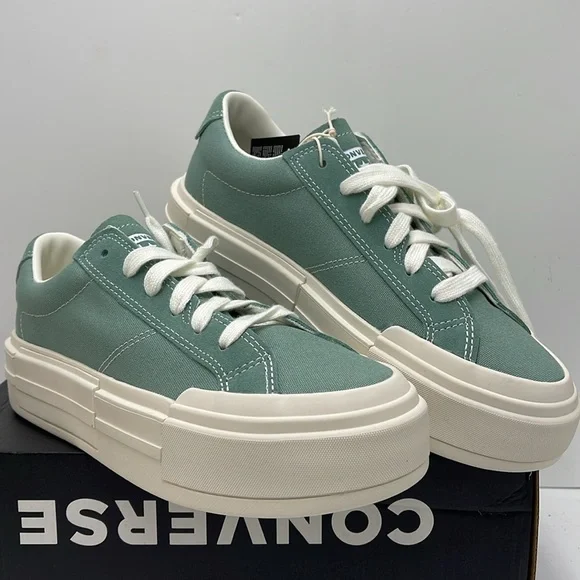 Converse Men’s CTAS CRUISE OXHERBY/EGRET/WHITE A09842C Platforms Sneakers